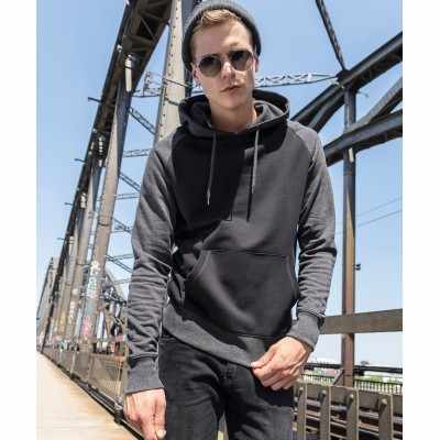 Felpa con cappuccio raglan