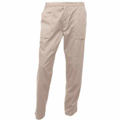 Nuovi pantaloni d'azione