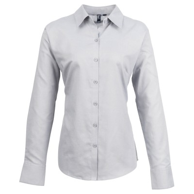 Camicia a maniche lunghe Oxford firmata da donna Camicia a maniche lunghe Oxford firmata da donna