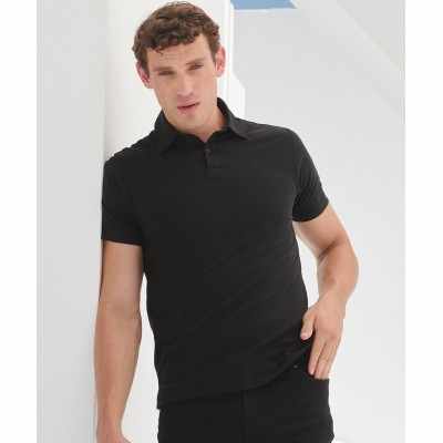 Polo elasticizzata a manica corta