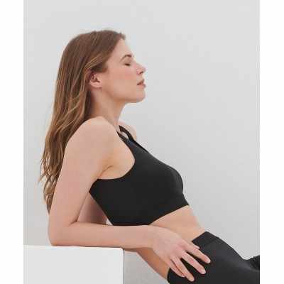 Top corto alla moda da donna