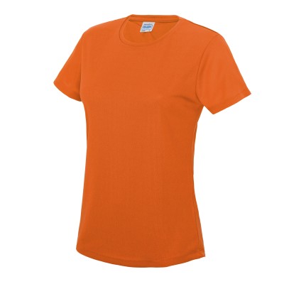 T-shirt da donna alla moda T-shirt da donna alla moda