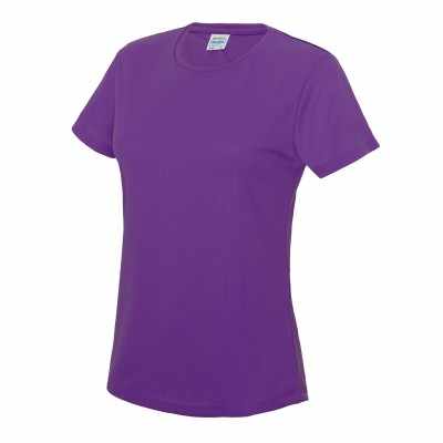 T-shirt da donna alla moda