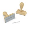 Timbri in legno con testo personalizzato