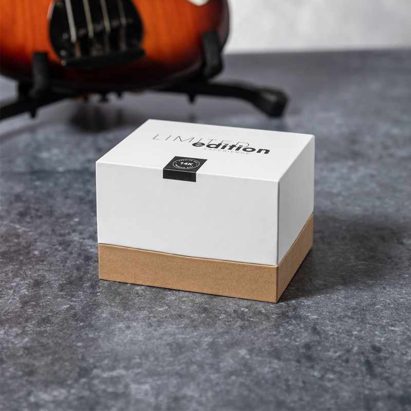 Lampada musicale con altoparlante e caricatore da personalizzare - cod. MK1351