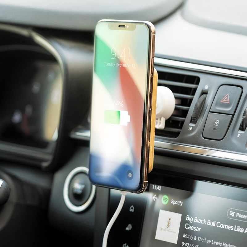 Caricatore per smartphone da auto - cod. MK1425