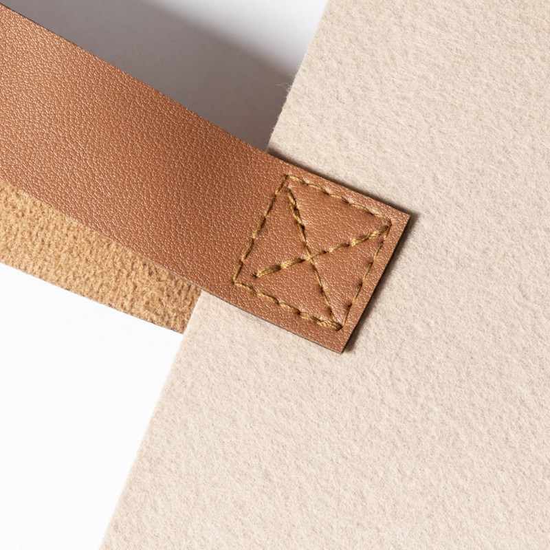 Borsa in feltro f.to 42x30x10 cm. - cod. MK1813