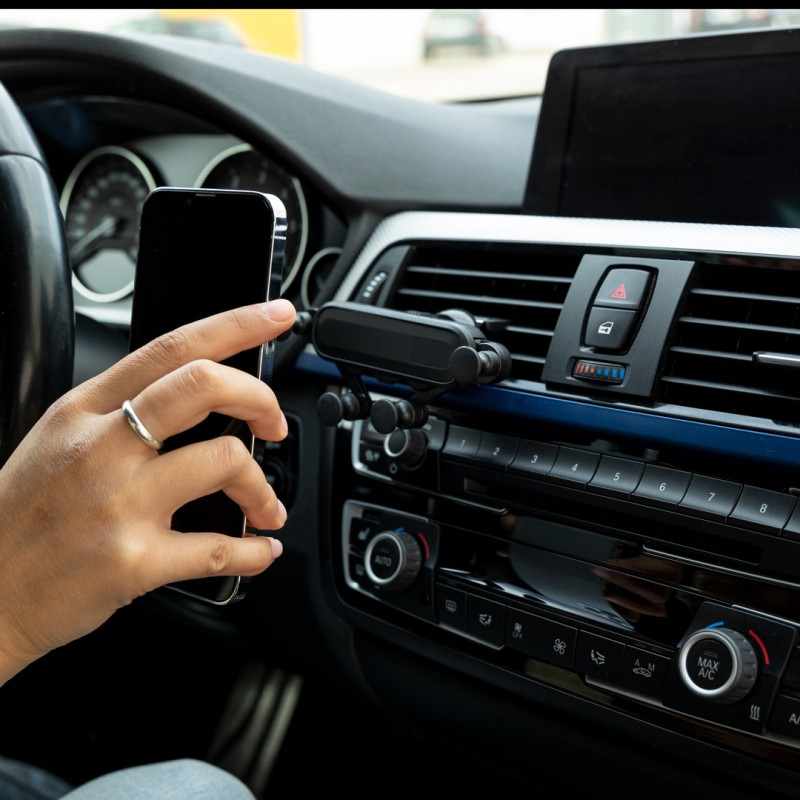 Portacellullare per auto da personalizzare - cod. MK20423