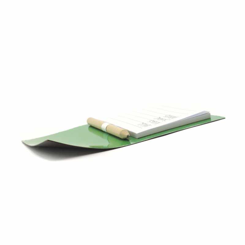 Calamita con logo e scritte - cod. MK4582