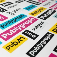 Adesivi su misura personalizzati