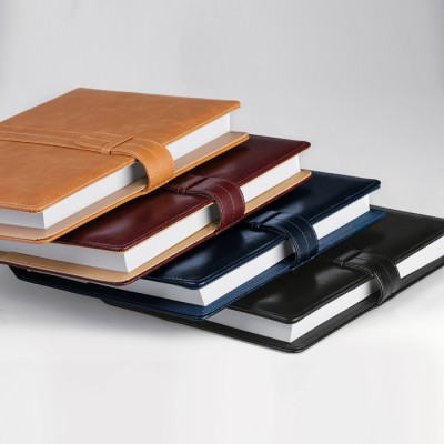 Chiusura con fibbia - Agenda portafoglio cod. PB227SDS