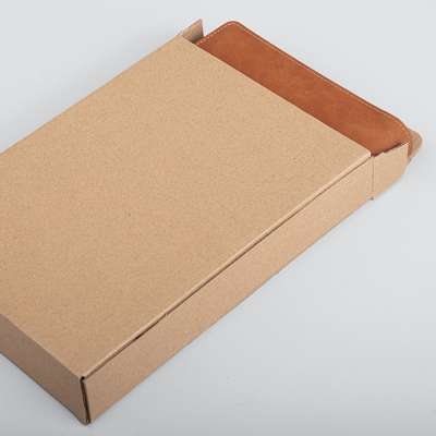 Chiusura con magnete - Agenda portafoglio cod. PB125SDA