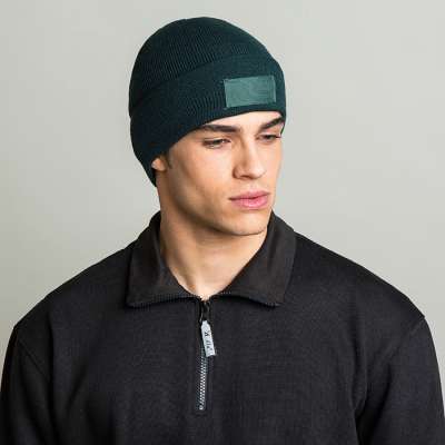 Cappellino con etichetta serigrafabile - Training cod. PM192