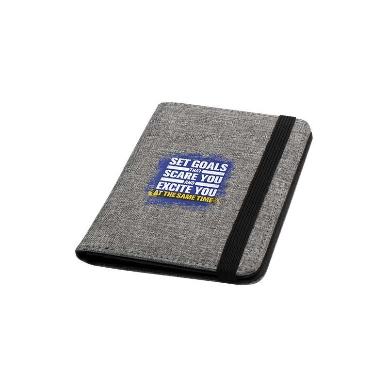 Portapassaporto in PET riciclato certificato GRS con protezione RFID Ross - cod. P130058