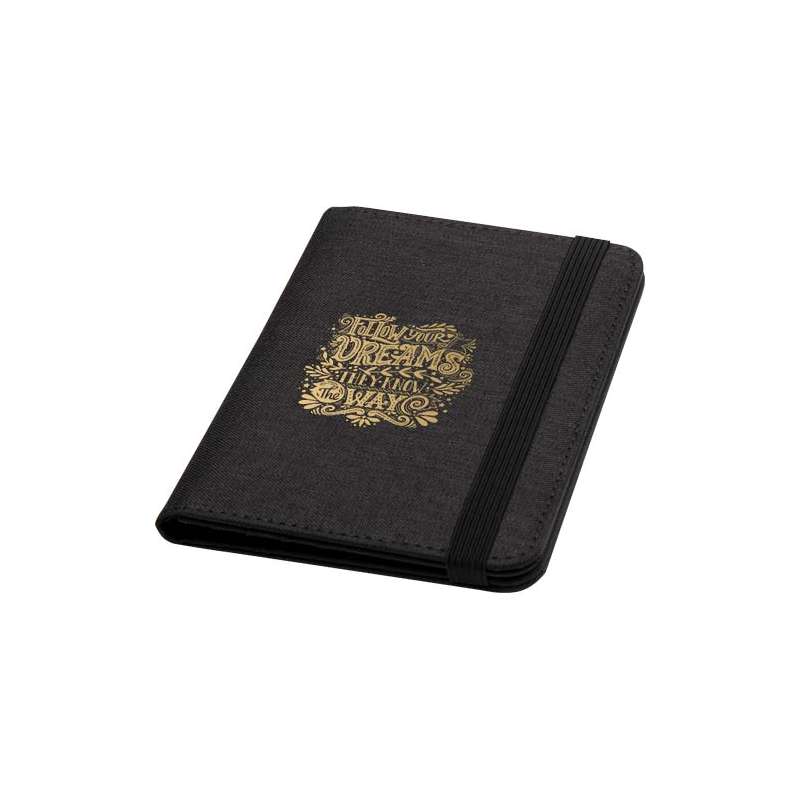 Portapassaporto in PET riciclato certificato GRS con protezione RFID Ross - cod. P130058