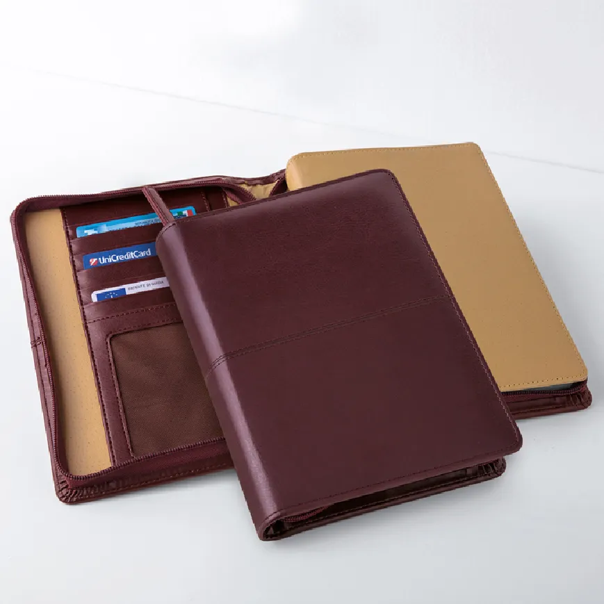 Agenda giornaliera con tasche interne e chiusura a cerniera - cod. PB052SDA