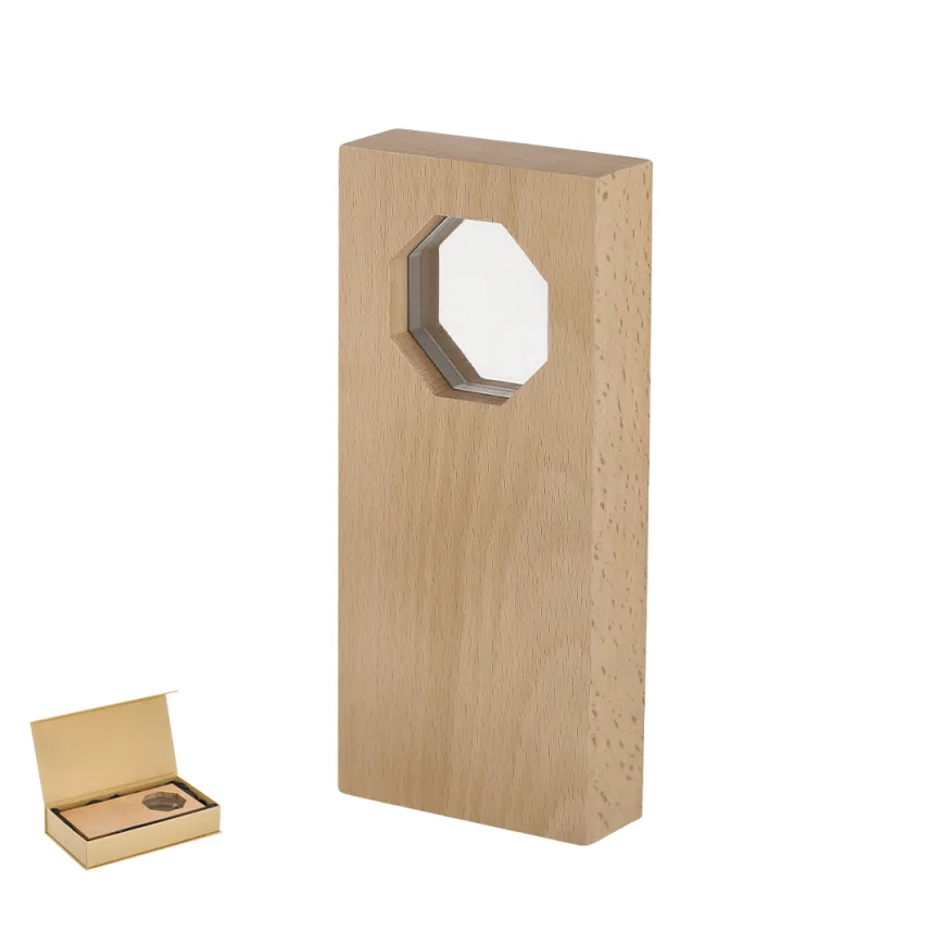 Trofeo in legno con targa in vetro ottagonale - cod. MK-22221