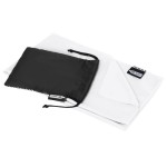 Asciugamano sportivo Raquel di raffreddamento in PET riciclato con pouch